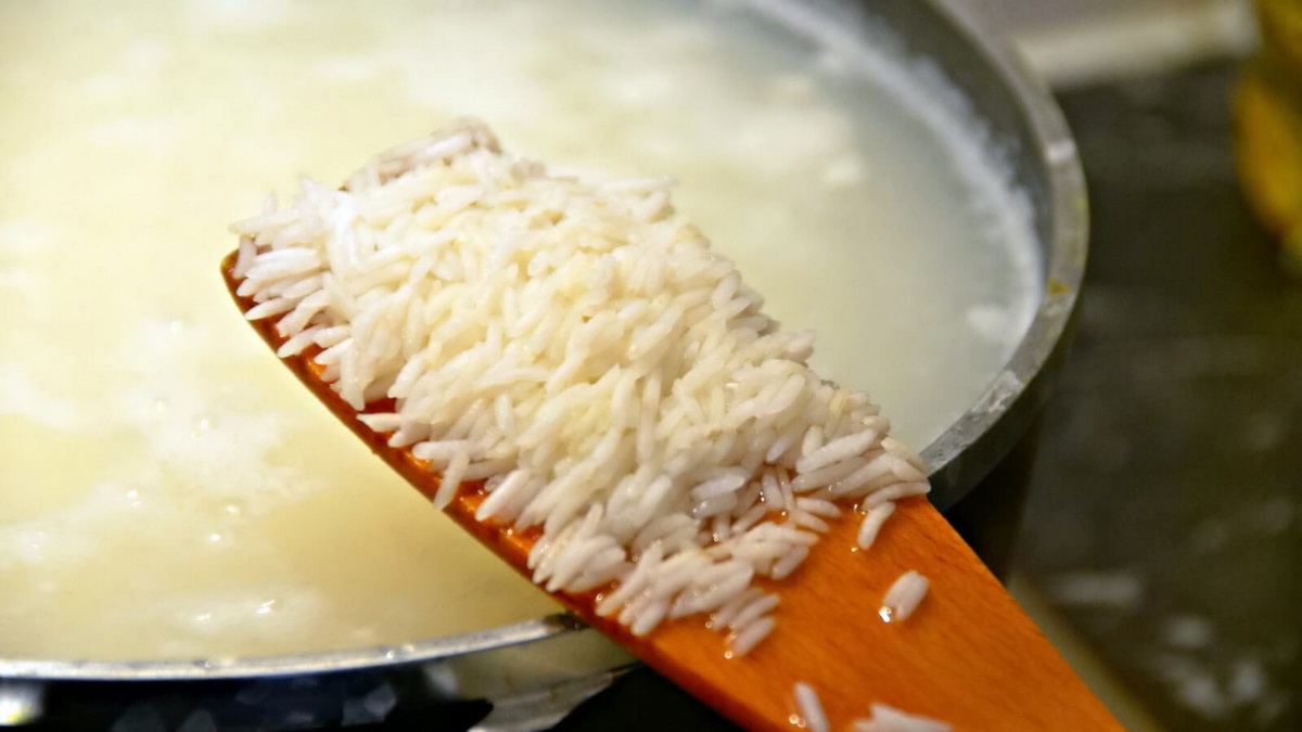 ترفندهای قد کشیدن برنج-آبکشی خوب برنج