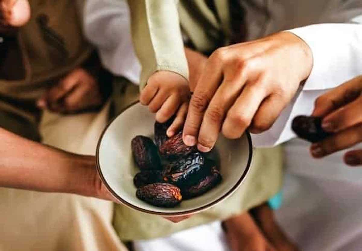 دلیل افطار کردن با خرما در ماه رمضان-3