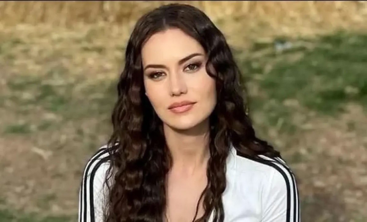 10 بازیگر زیبای زن ترکیه در سال 2024-فحریه اوجن