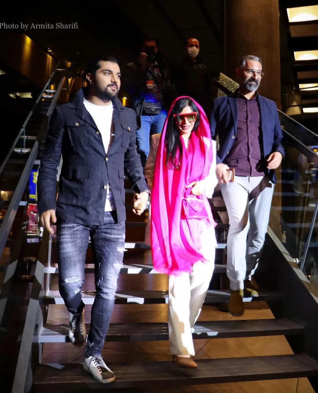 سینا مهراد و خواهرش