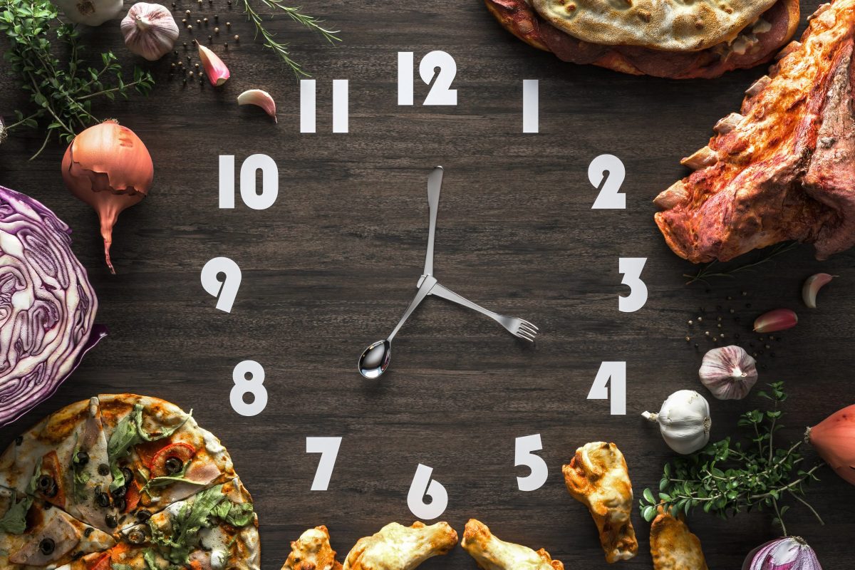 غذاهای ممنوعه بعد از ساعت 8 شب