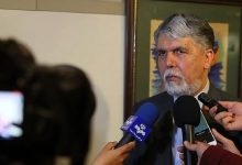 توضیحات وزیر ارشاد درباره تشکیل پرونده قضایی برخی از هنرمندان بخاطر جریان اتفاقات دی ماه